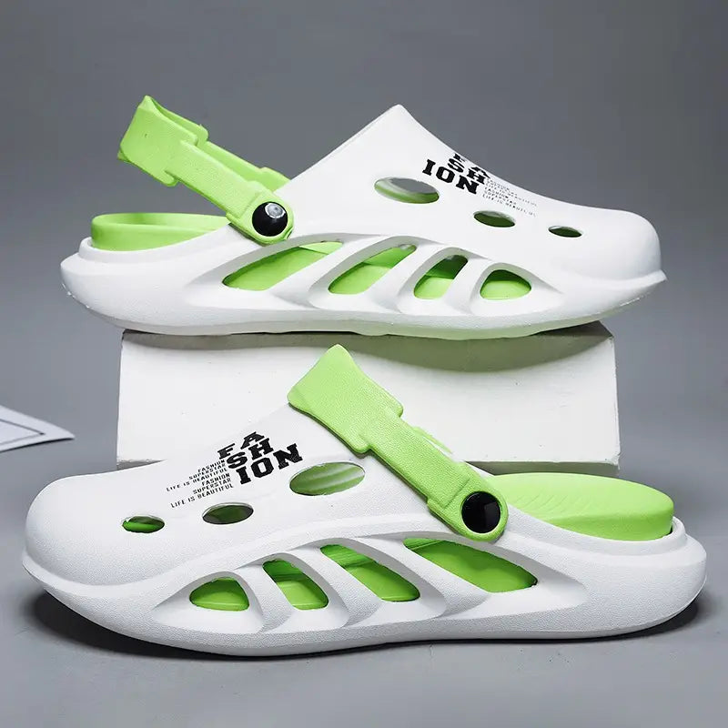 NEW CROCS SLIPPERS